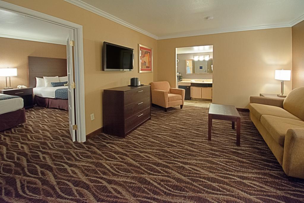 Hotel Tempe/Phoenix Airport Innsuites Hotel & Suites Exterior foto